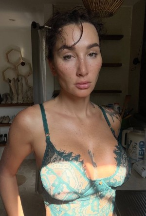 Skinny OnlyFans girl Angelica Anders wears a sexy bra showing her hot cleavage - OnlyFans